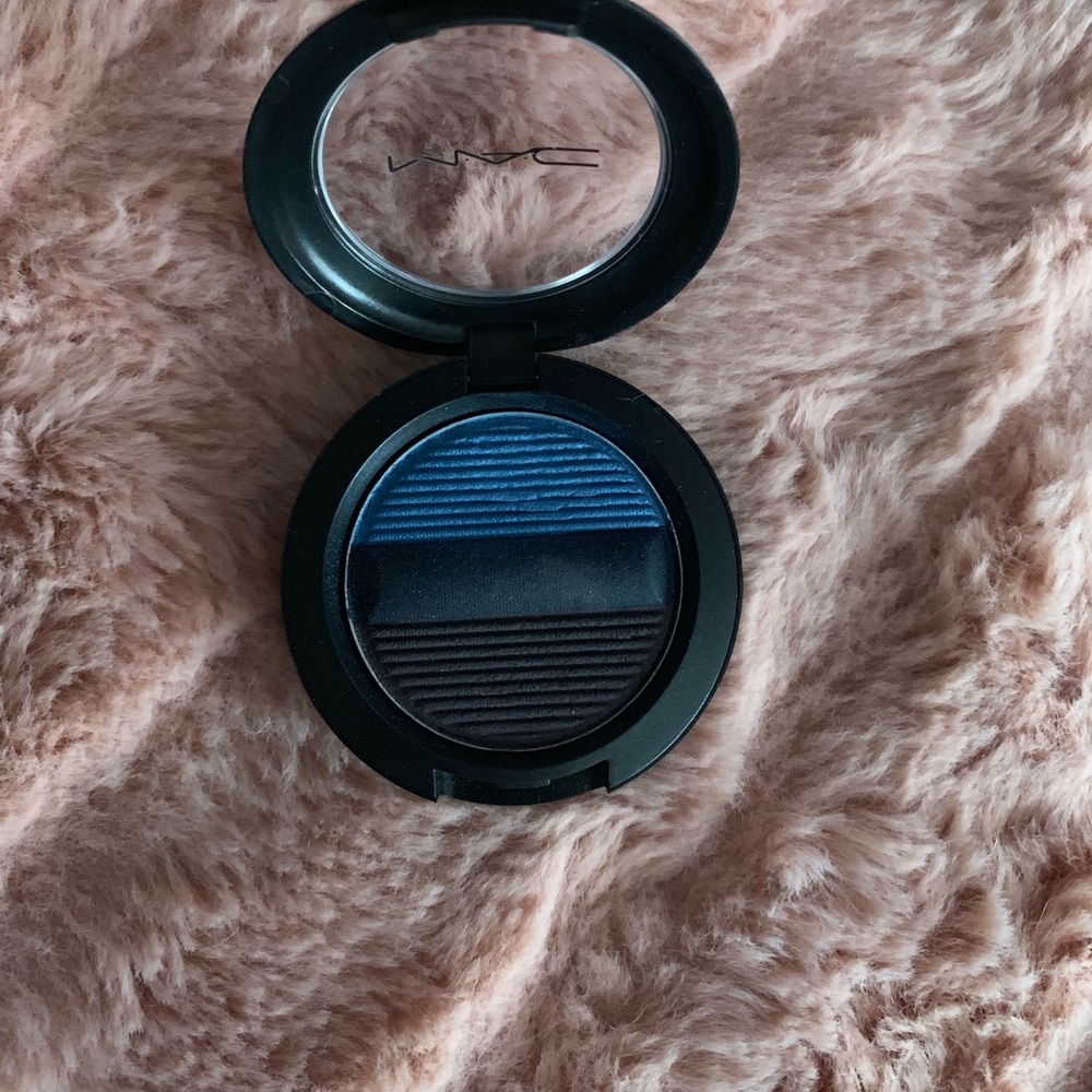 MAC Studio Sculpt Shade and Line- Indigo Blend